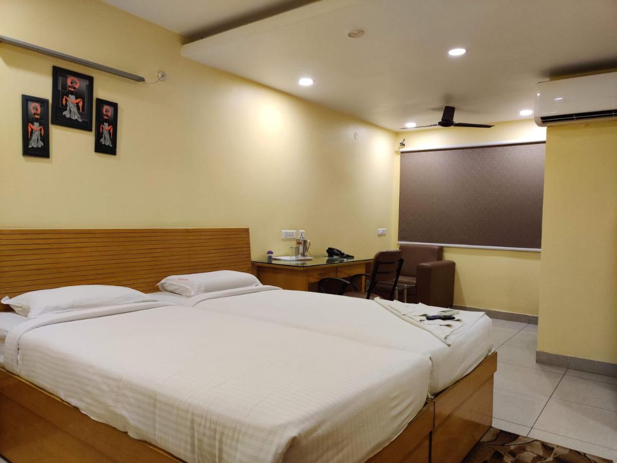 Siliconville Hotel